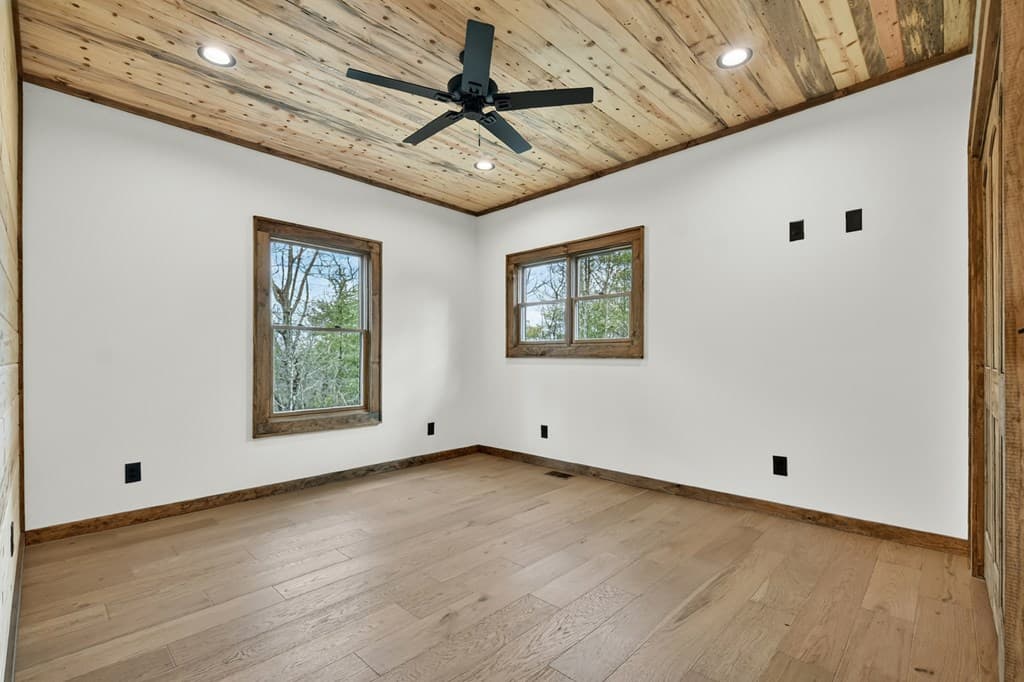 223 Bent Wood Lane, Blue Ridge GA 30513 - Photo