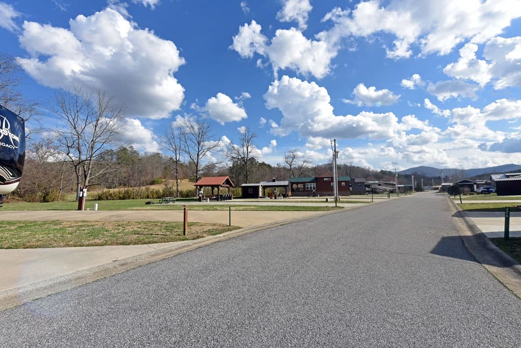 221 Golden Nugget, Blairsville GA 30512 - Photo