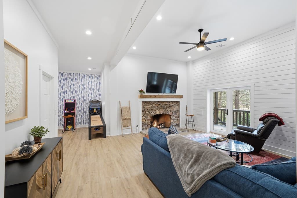 252 Branch Creek Road, Mccaysville GA 30555 - Photo