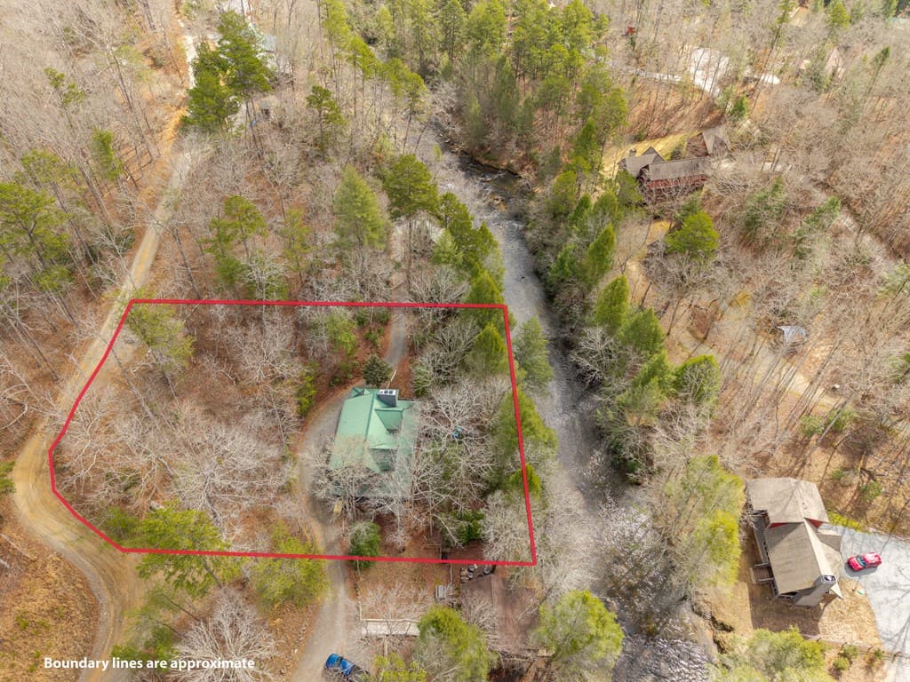 252 Branch Creek Road, Mccaysville GA 30555 - Photo