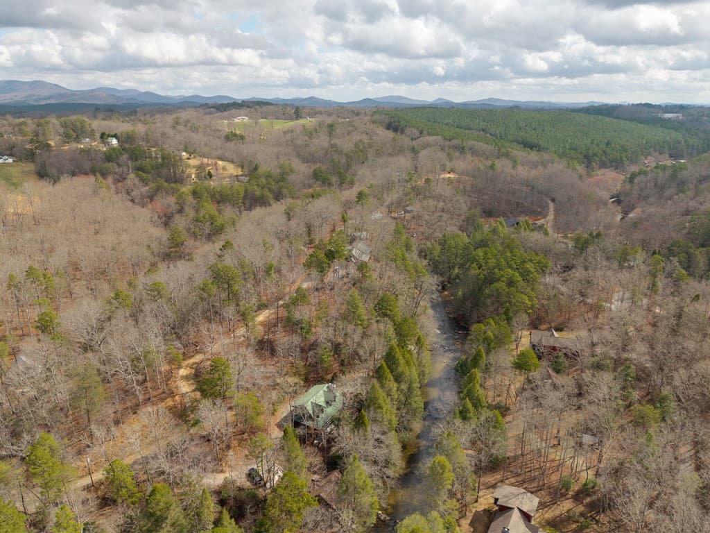 252 Branch Creek Road, Mccaysville GA 30555 - Photo