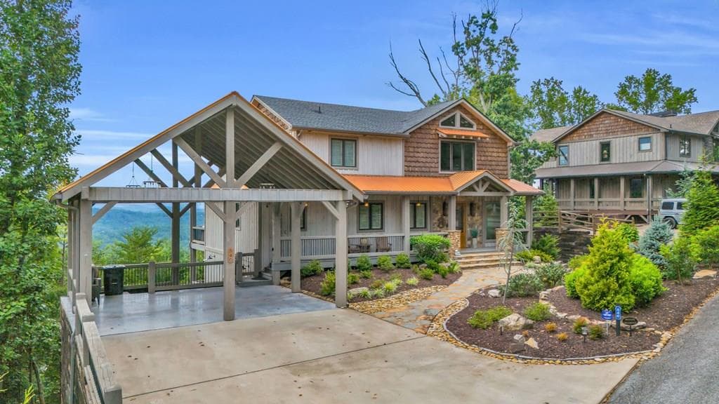 540 Overlook Drive, Blue Ridge GA 30513 - Primary photo