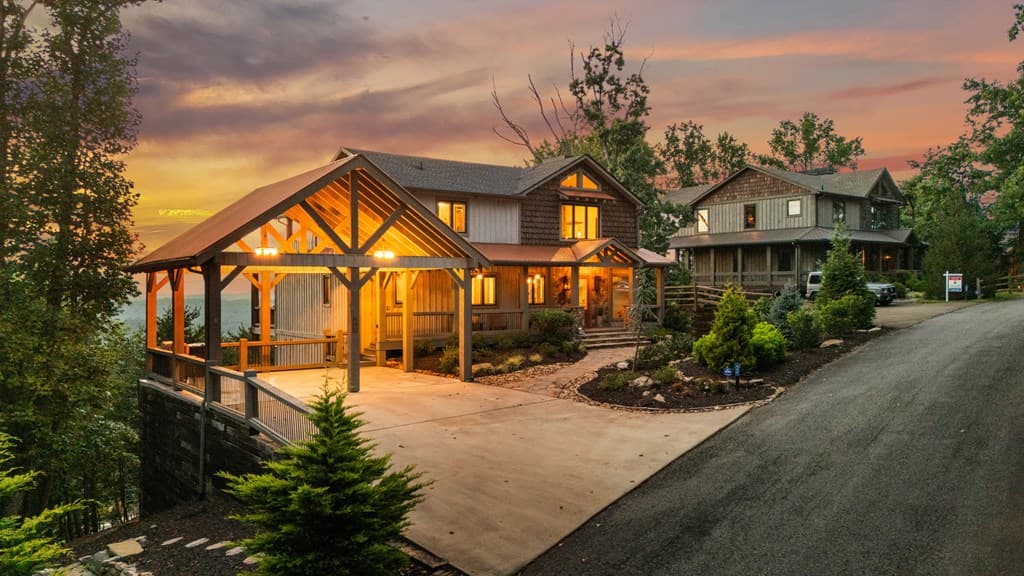540 Overlook Drive, Blue Ridge GA 30513 - Photo
