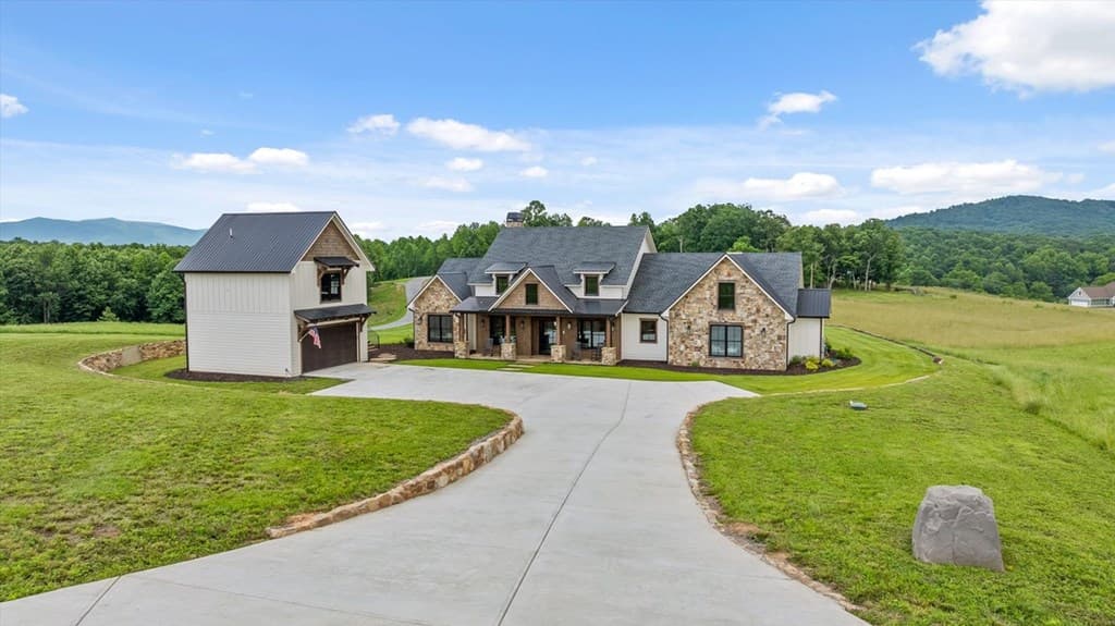 84 Bravo Way, Ellijay GA 30536 - Photo