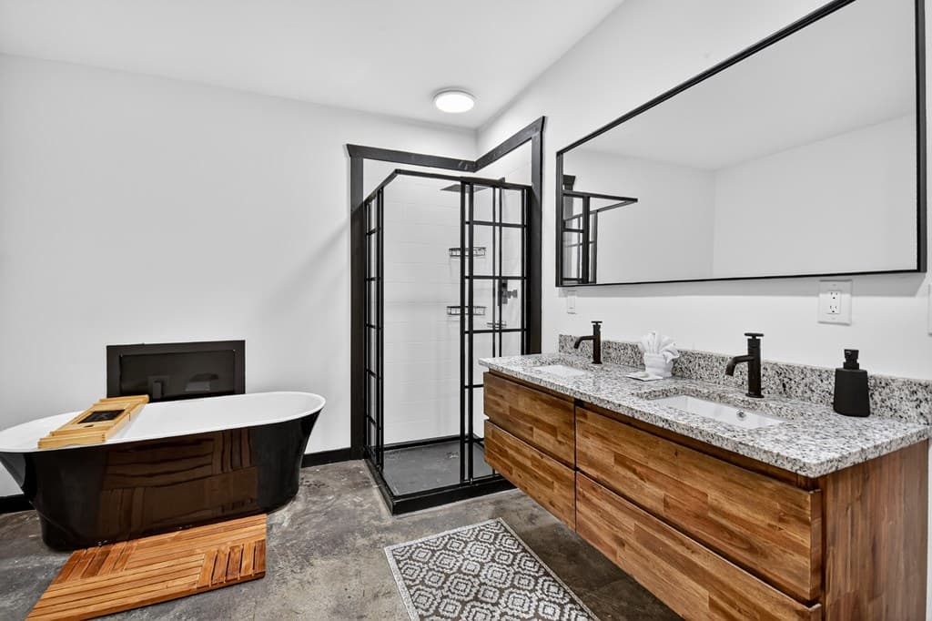 566 Canoe Point, Ellijay GA 30540 - Photo