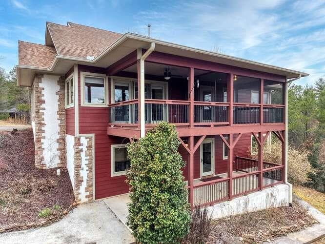 99 Old Possum Way, Murphy NC 28906 - Primary photo