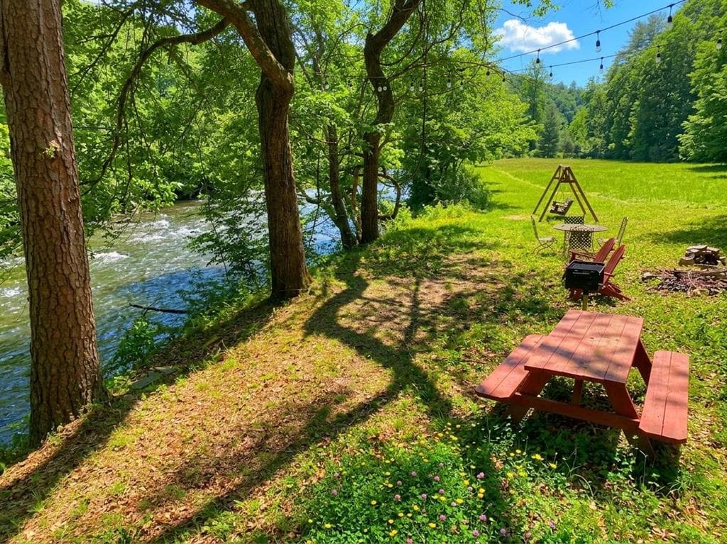 373 Wib Kendall Road, Blue Ridge GA 30513 - Photo