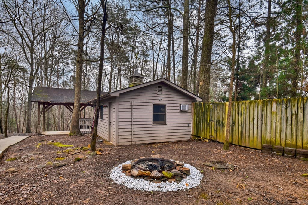 103 Pinecrest Drive, Ellijay GA 30540 - Photo