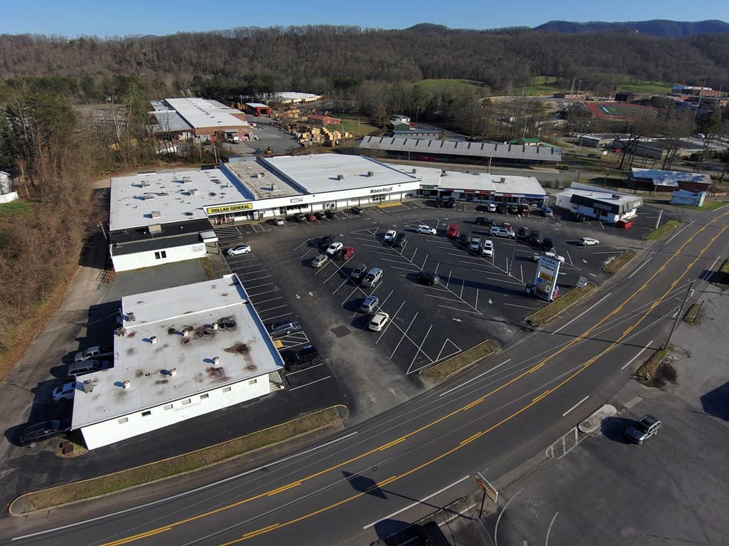2664 E First Street, Blue Ridge GA 30513 - Photo
