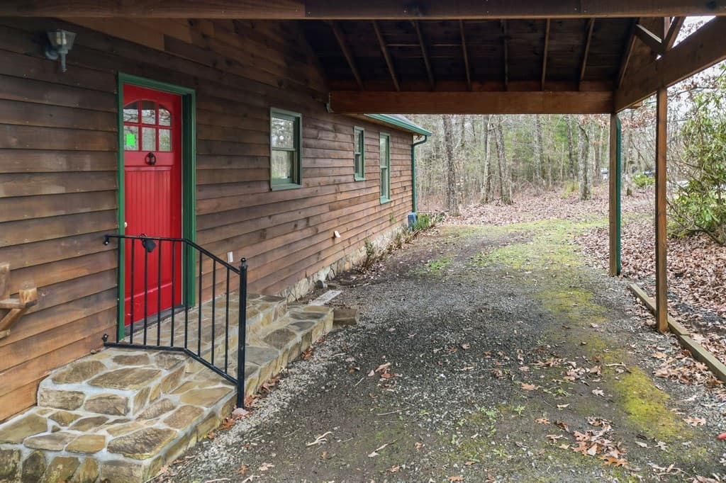 591 Oak Ridge Road, Ellijay GA 30536 - Photo