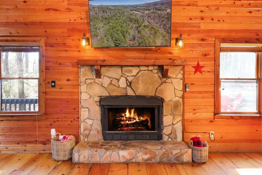 439 Conley Branch Road, Blue Ridge GA 30513 - Photo