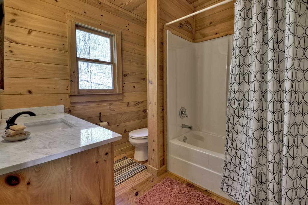 142 Arrow Ridge Road, Mccaysville GA 30555 - Photo
