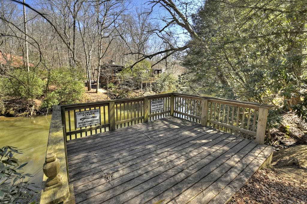 142 Arrow Ridge Road, Mccaysville GA 30555 - Photo