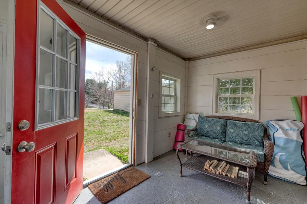 794 State Hwy 66, Young Harris GA 30582 - Photo