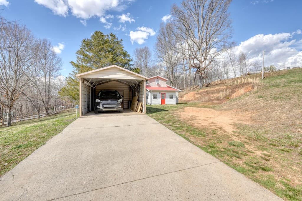794 State Hwy 66, Young Harris GA 30582 - Photo
