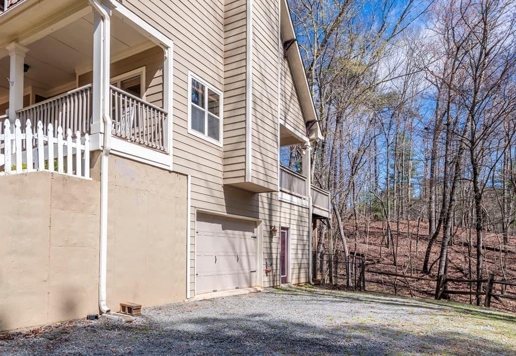 520 Newport Drive, Ellijay GA 30540 - Photo