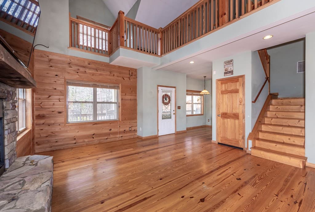 520 Newport Drive, Ellijay GA 30540 - Photo