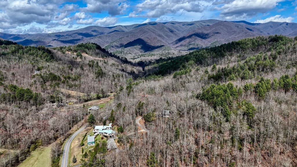 124 Cold Branch Lane, Hayesville NC 28904 - Photo