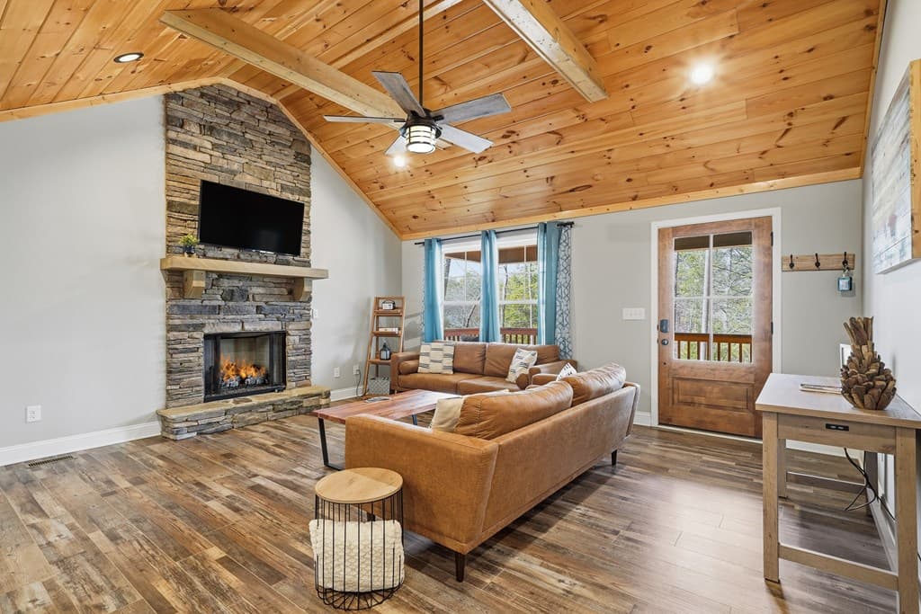 113 Matrix Lane, Ellijay GA 30540 - Photo