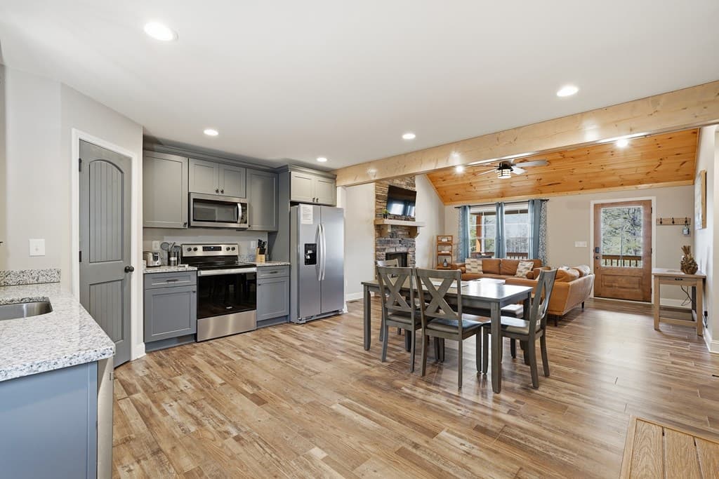 113 Matrix Lane, Ellijay GA 30540 - Photo
