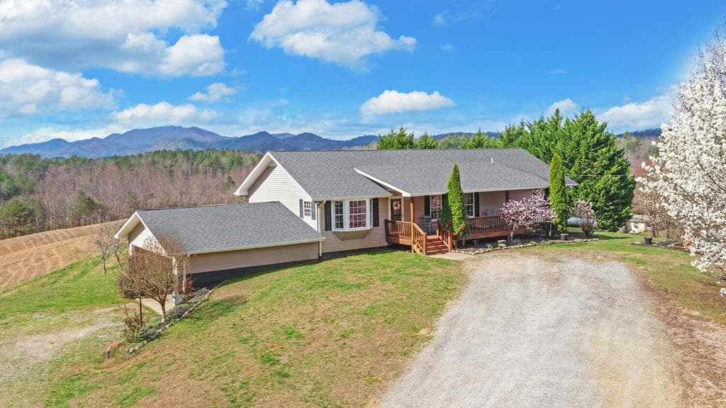 140 Newman Road, Farner TN 37333 - Primary photo