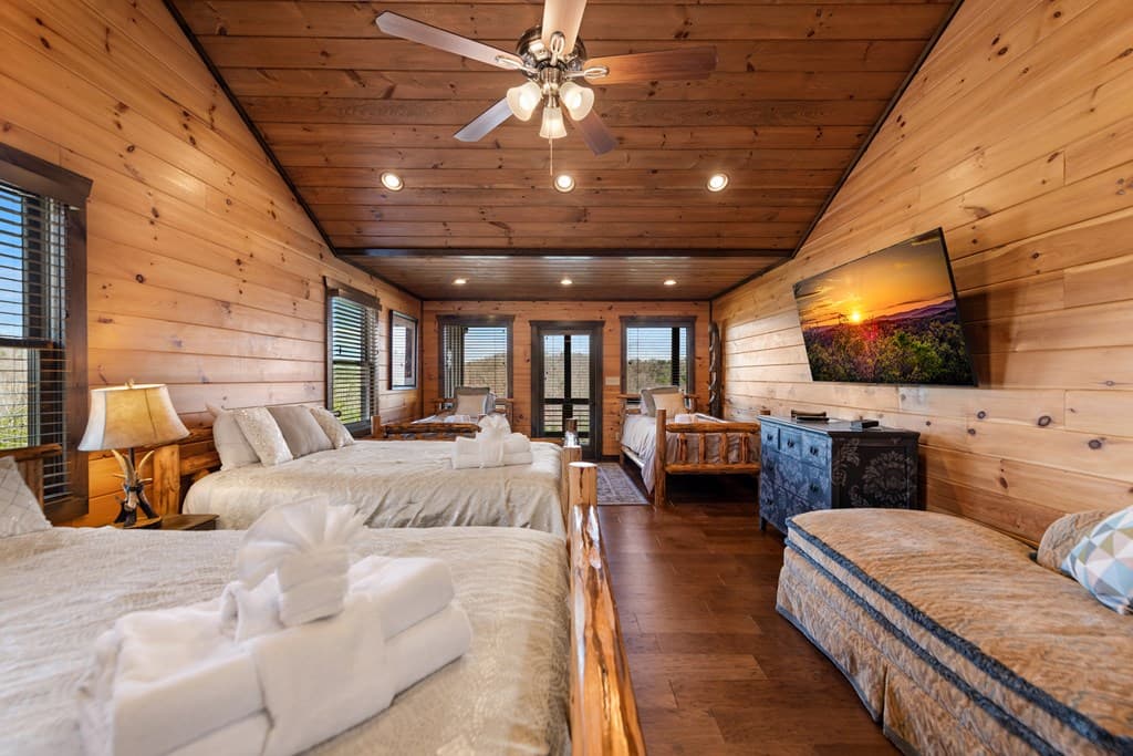 406 Hope Drive, Blue Ridge GA 30513 - Photo