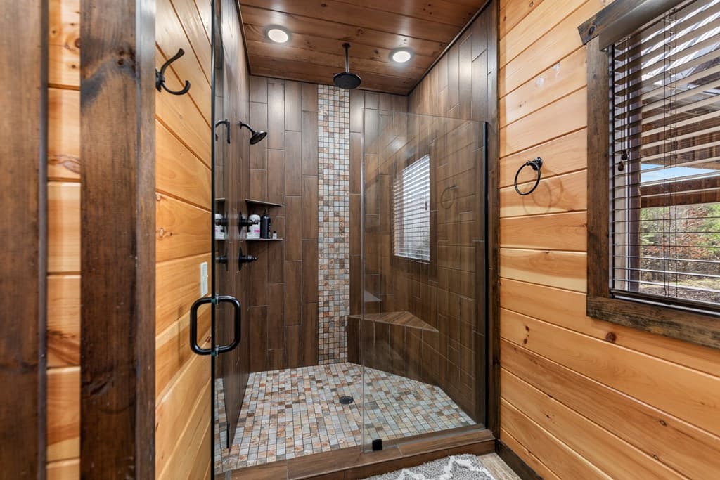 406 Hope Drive, Blue Ridge GA 30513 - Photo