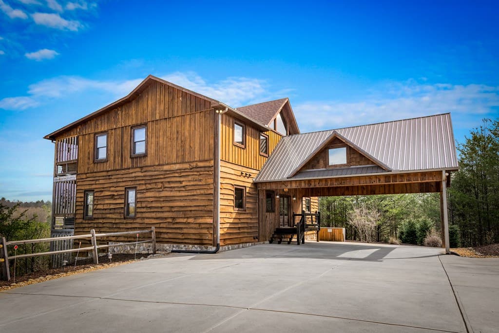 406 Hope Drive, Blue Ridge GA 30513 - Photo