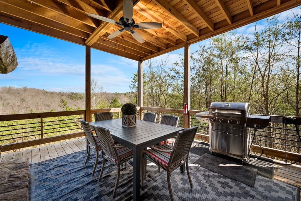 406 Hope Drive, Blue Ridge GA 30513 - Photo