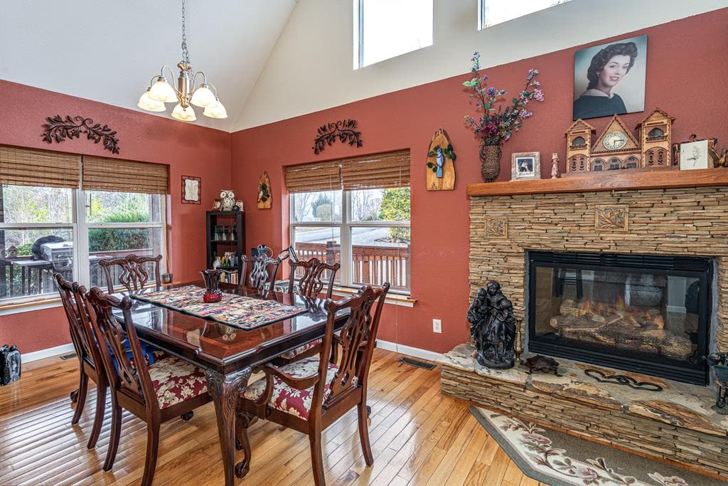 210 Pin Oak Ridge, Murphy NC 28906 - Photo