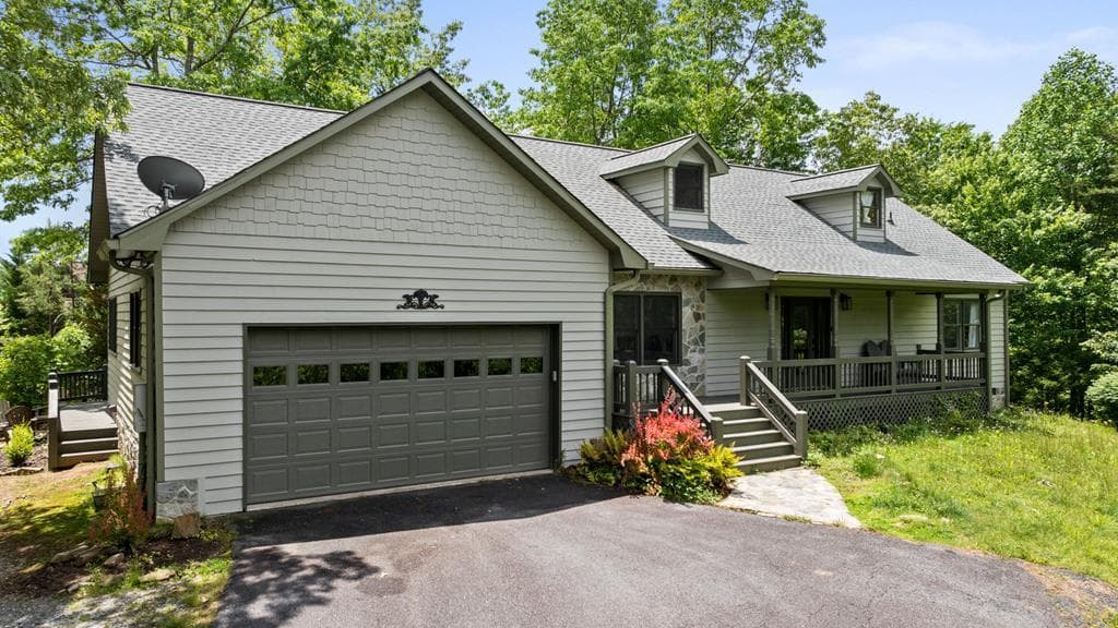 25 Walhala Trail, Blue Ridge GA 30513 - Primary photo