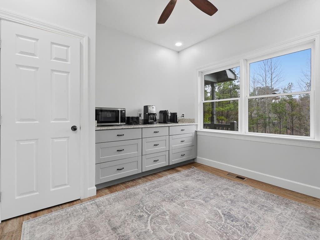 25 Walhala Trail, Blue Ridge GA 30513 - Photo