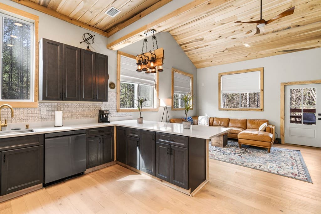 126 Hummingbird Way, Copperhill TN 37317 - Photo