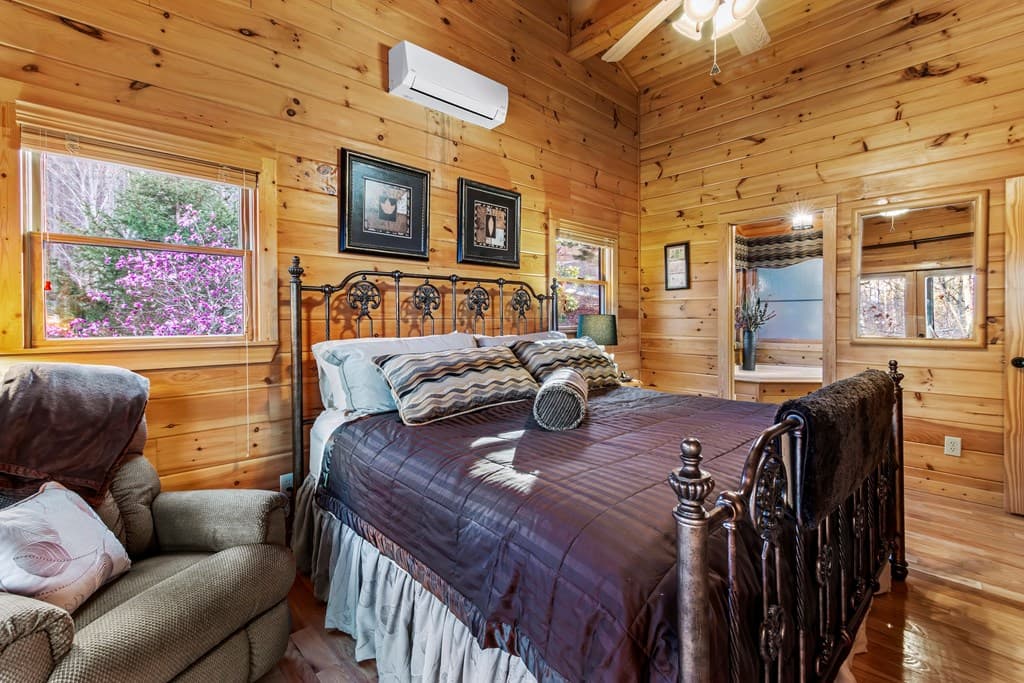 25 Unaka Trail, Mineral Bluff GA 30559 - Photo