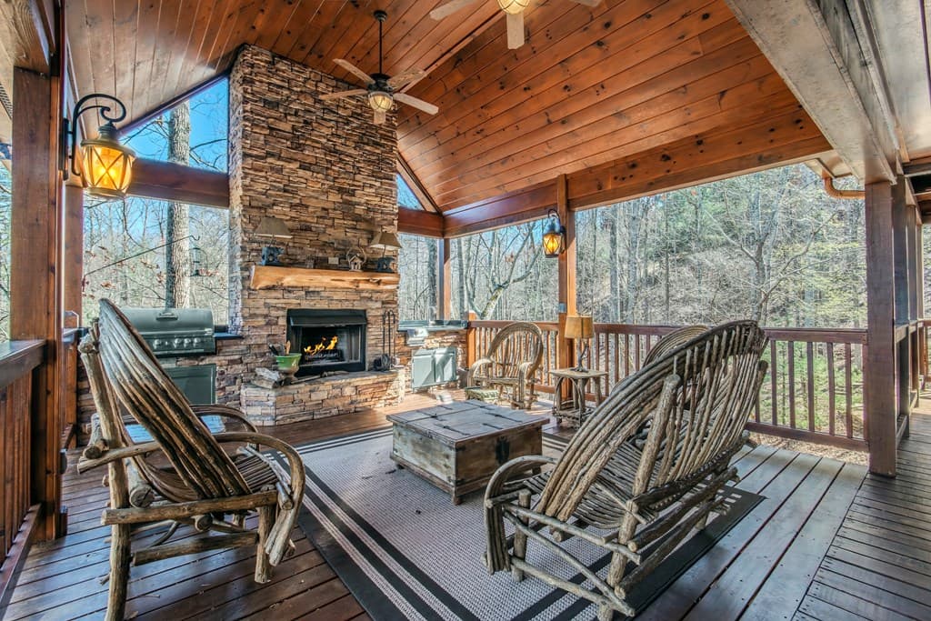 25 Unaka Trail, Mineral Bluff GA 30559 - Photo