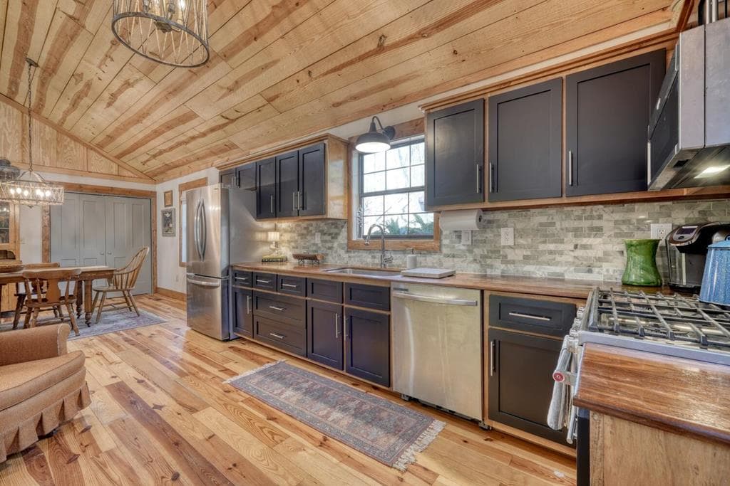 22 Noel Lane, Ellijay GA 30540 - Photo