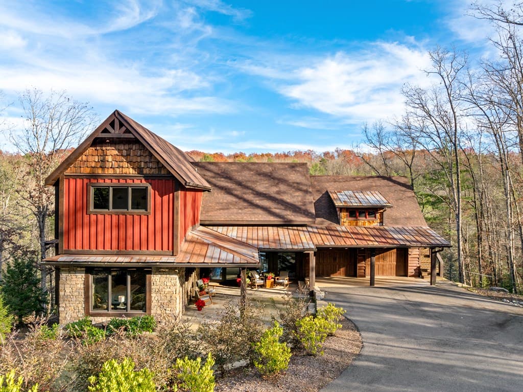450 Miracle Lane, Blue Ridge GA 30513 - Photo