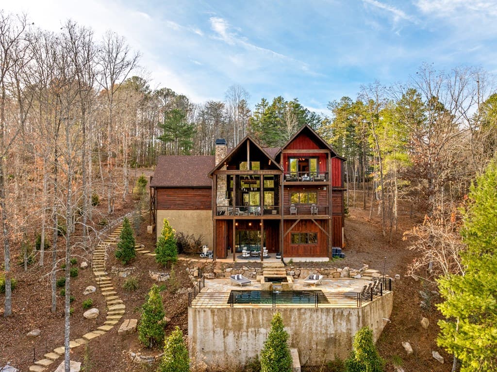 450 Miracle Lane, Blue Ridge GA 30513 - Photo