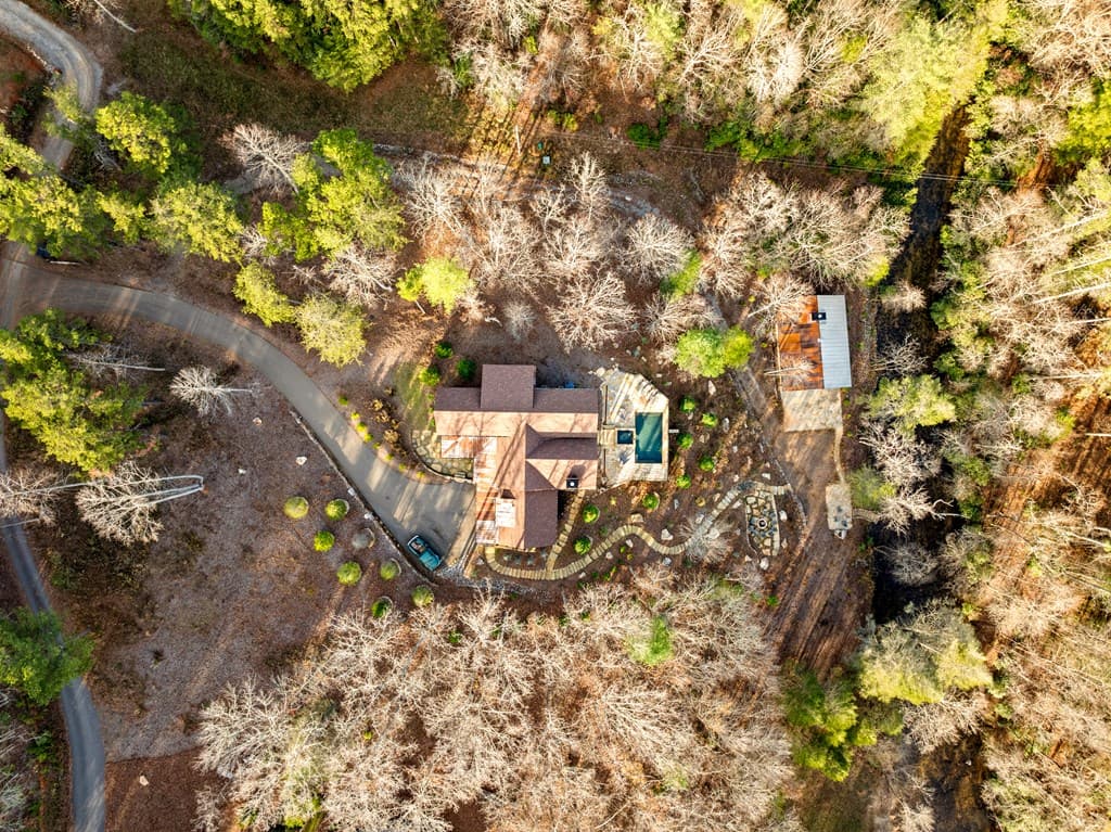 450 Miracle Lane, Blue Ridge GA 30513 - Photo