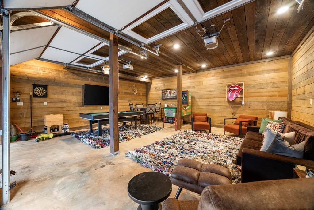 450 Miracle Lane, Blue Ridge GA 30513 - Photo