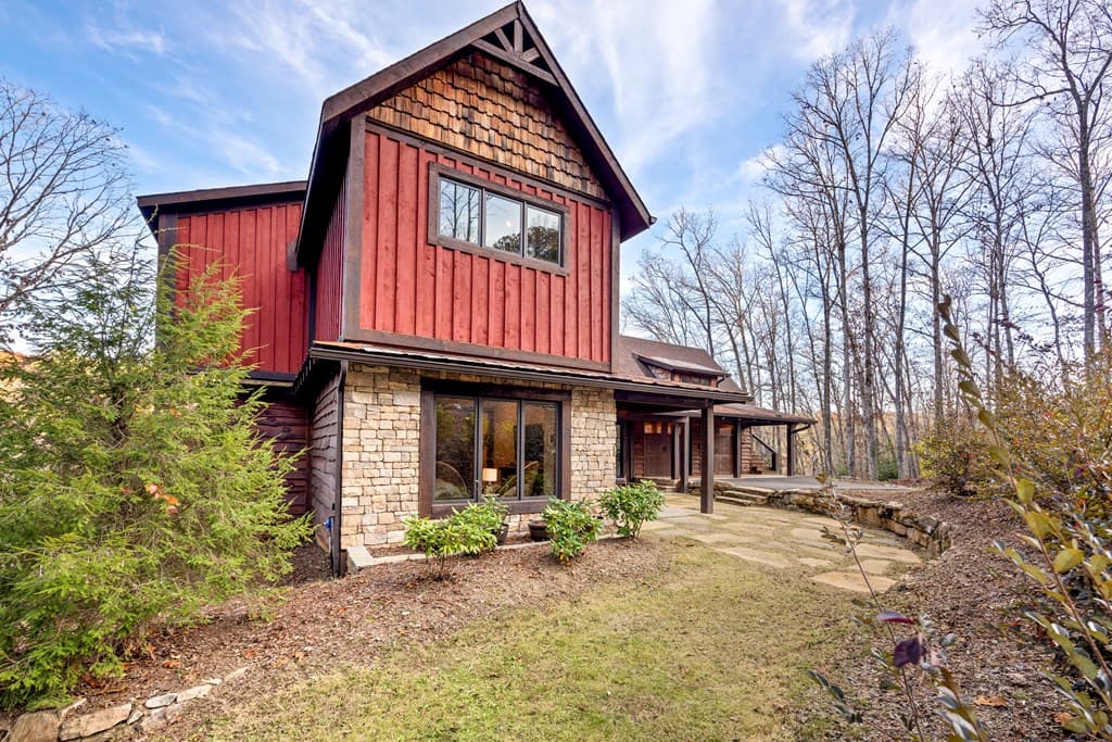450 Miracle Lane, Blue Ridge GA 30513 - Photo