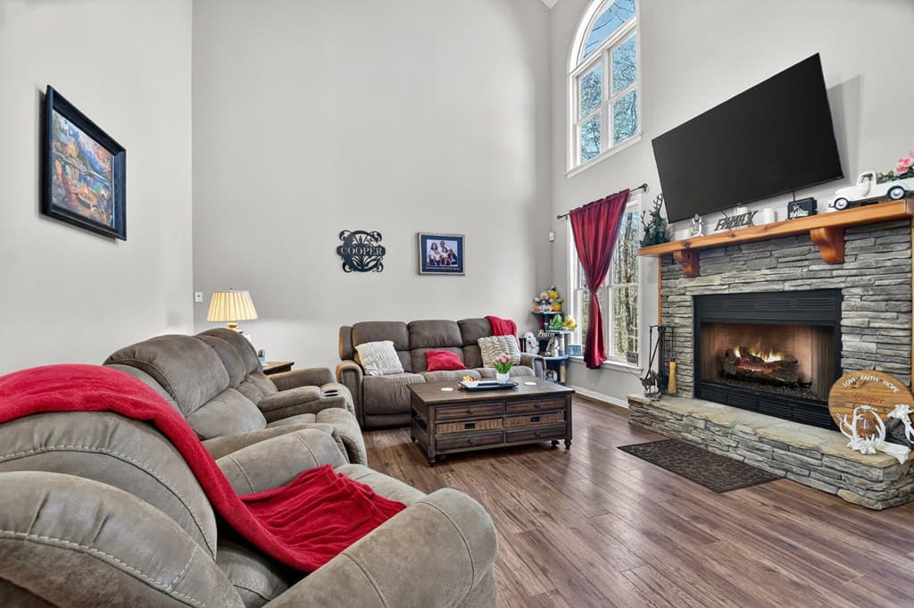 175 Mountain Springs Road, Ellijay GA 30540 - Photo