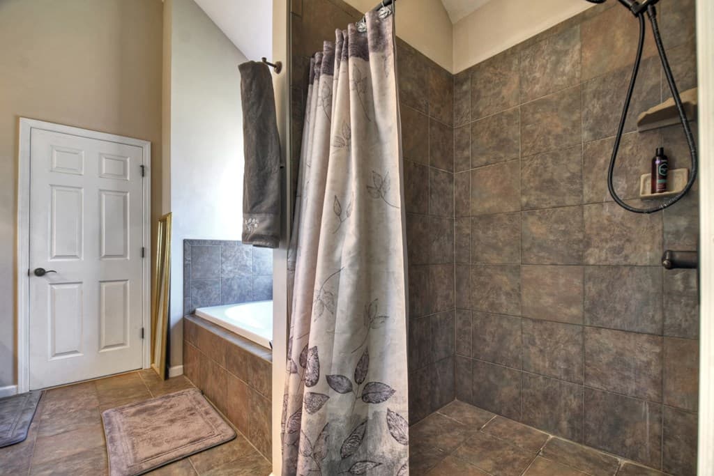 175 Mountain Springs Road, Ellijay GA 30540 - Photo