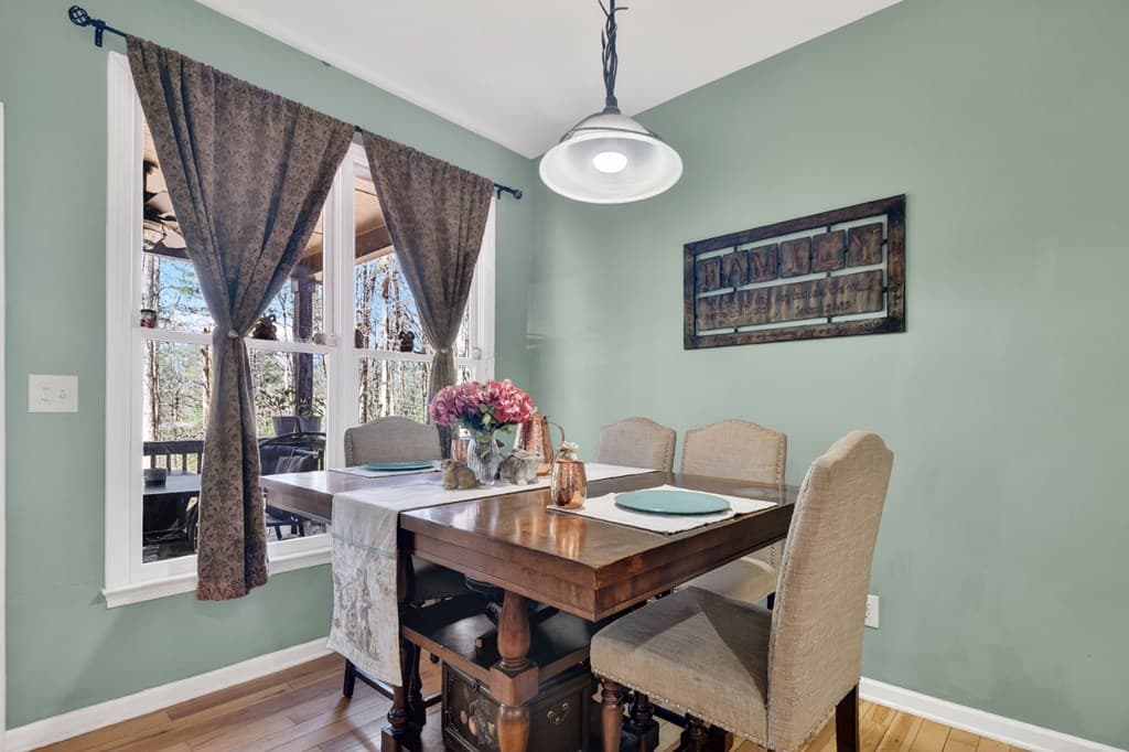 175 Mountain Springs Road, Ellijay GA 30540 - Photo