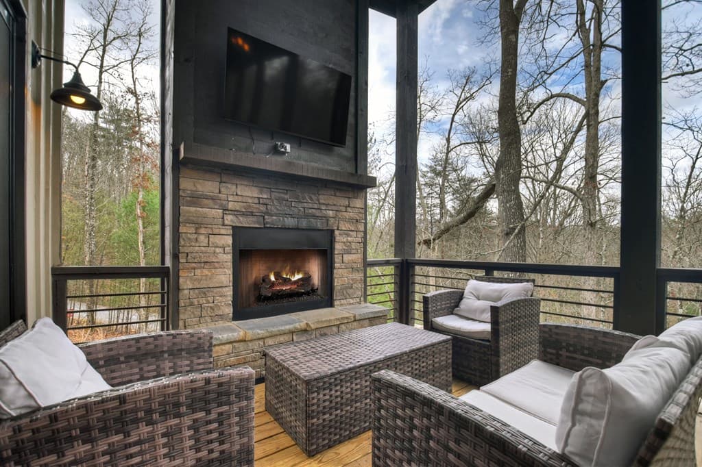 171 Cohutta Overlook Lane, Blue Ridge GA 30513 - Photo