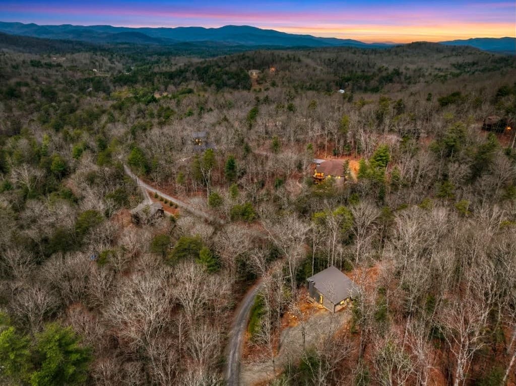 171 Cohutta Overlook Lane, Blue Ridge GA 30513 - Photo