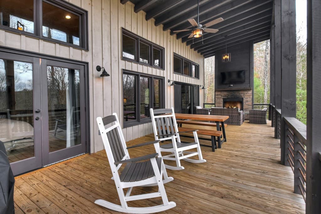 171 Cohutta Overlook Lane, Blue Ridge GA 30513 - Photo