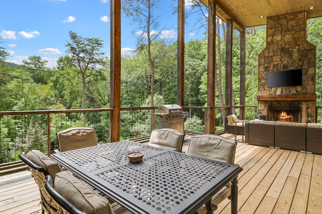 59 Overlook Drive, Blue Ridge GA 30513 - Photo