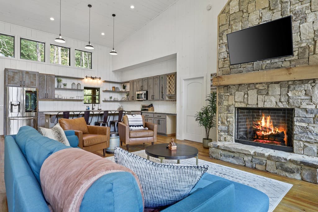 59 Overlook Drive, Blue Ridge GA 30513 - Photo