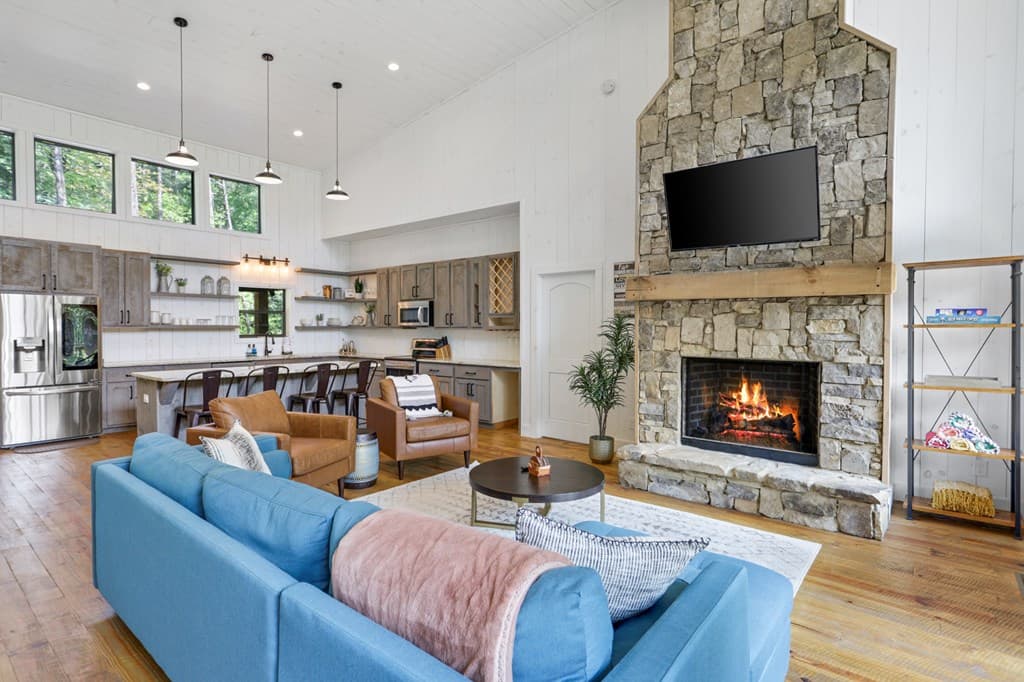 59 Overlook Drive, Blue Ridge GA 30513 - Photo